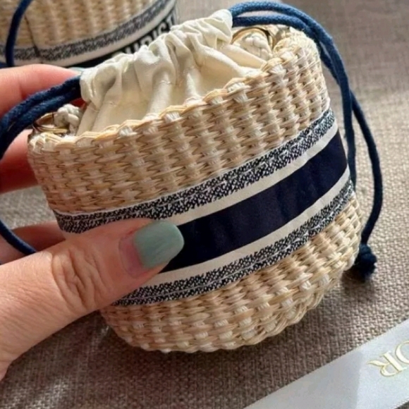 🔥LAST Day💙 Christian DIOR Authentic Straw Pouch Rattan MINI Rare - Picture 14 of 16